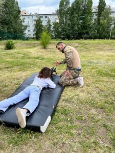 военно-спортивная игра на местности «Зарничка»